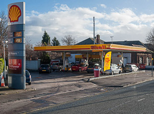 Shell Petrol Filling Station, A34, Manchester